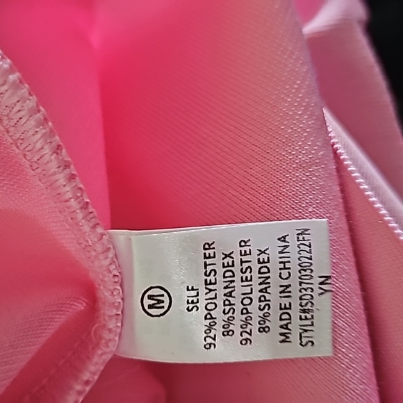 PINK DRESS WITH SHOULDER BOW - Picture 11 of 12